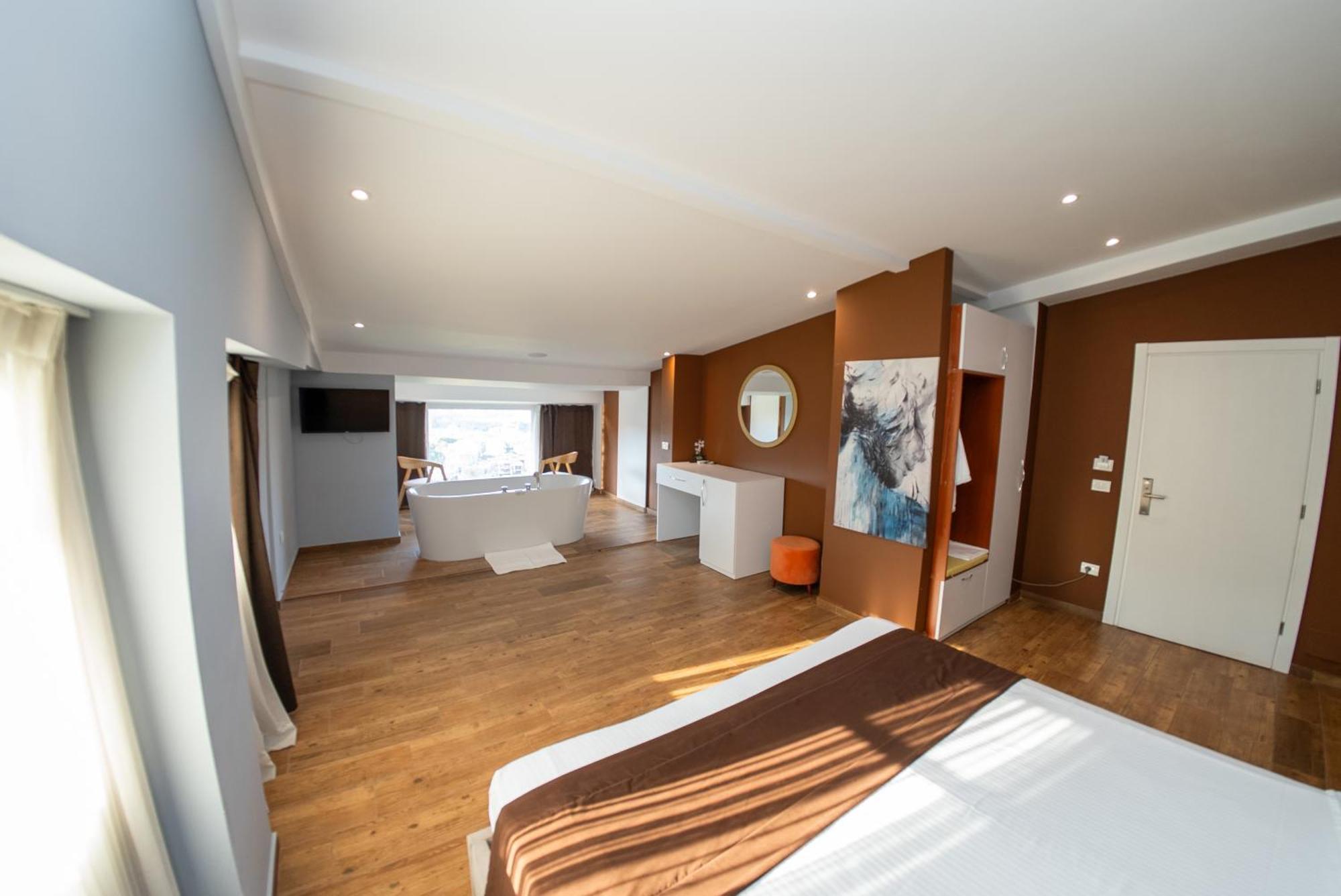 Olivar Hotel Tirana Selitë e Vogël 外观 照片