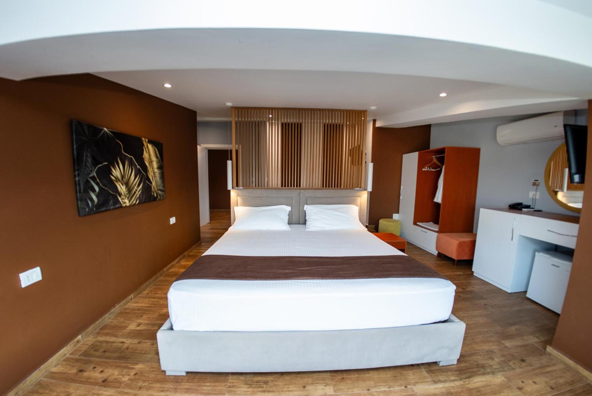 Olivar Hotel Tirana Selitë e Vogël 外观 照片