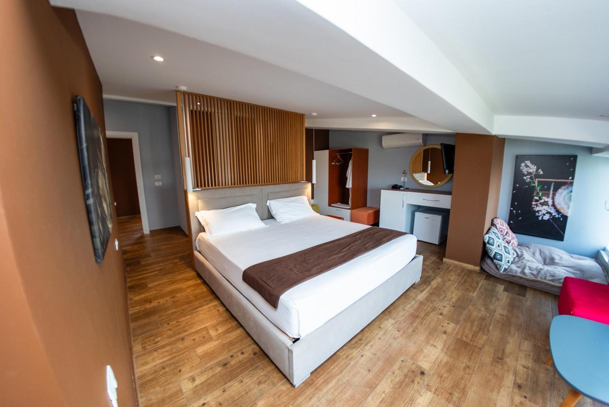 Olivar Hotel Tirana Selitë e Vogël 外观 照片