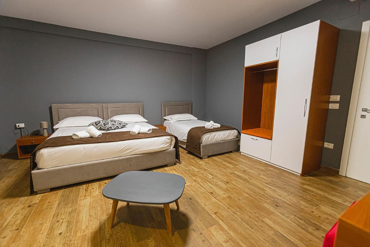 Olivar Hotel Tirana Selitë e Vogël 外观 照片